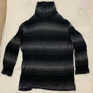 Talbots Womens Black and White Sweater T-Neck